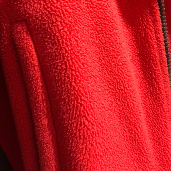 Hot pink north face - Picture 2 of 7